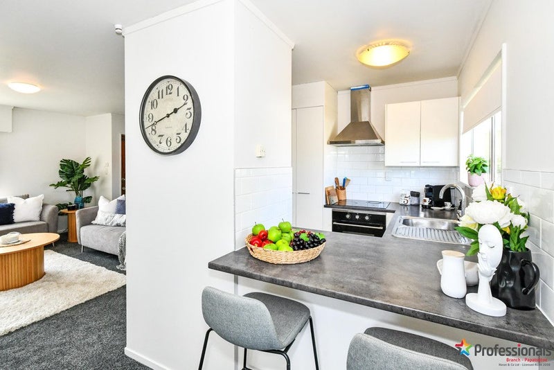 183 Coxhead Road, Wattle Downs, Auckland - Carousel 2