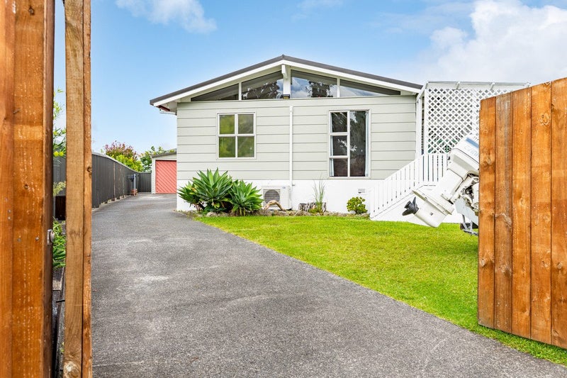 44 Ross Street, Onerahi, Whangarei - Carousel 1