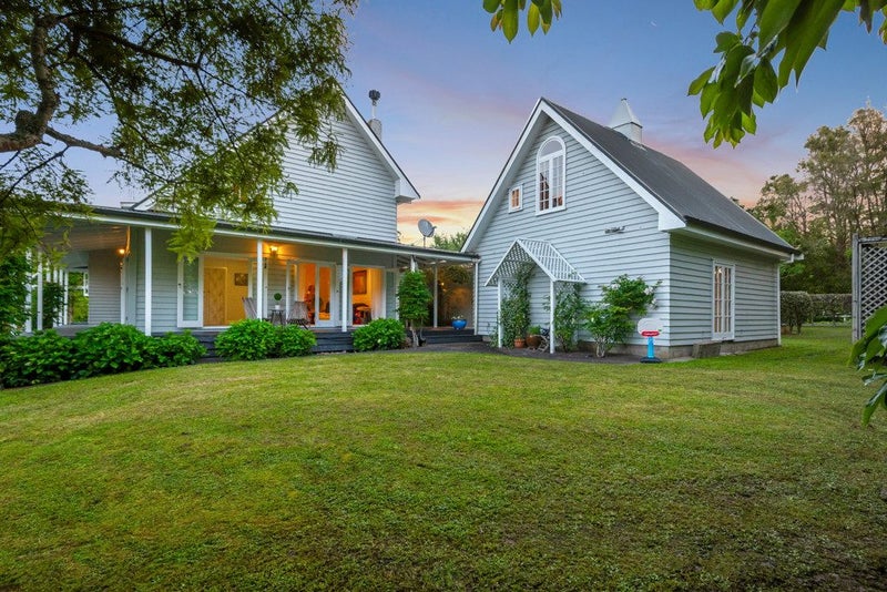 435 Pine Valley Road, Dairy Flat, Silverdale - Carousel 2