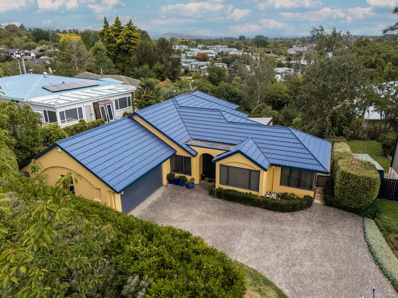 58 Palmerston Road, Havelock North, Hastings, Hawke's Bay - Carousel 1