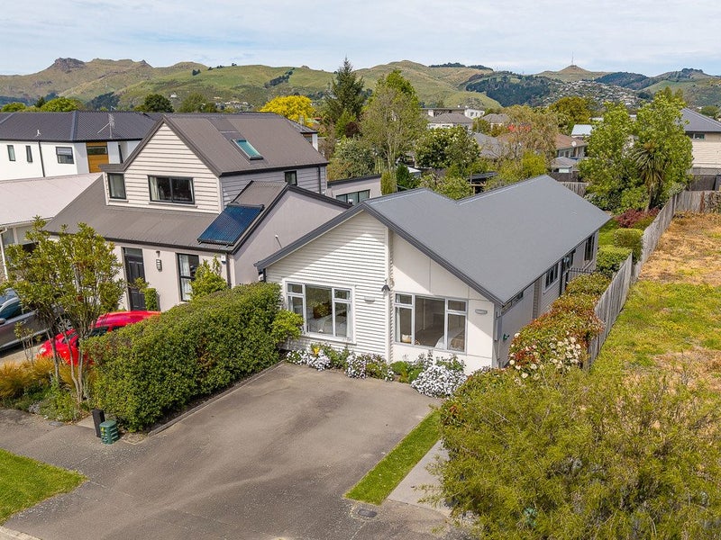 8 Short Street, Waltham, Christchurch - Carousel 2