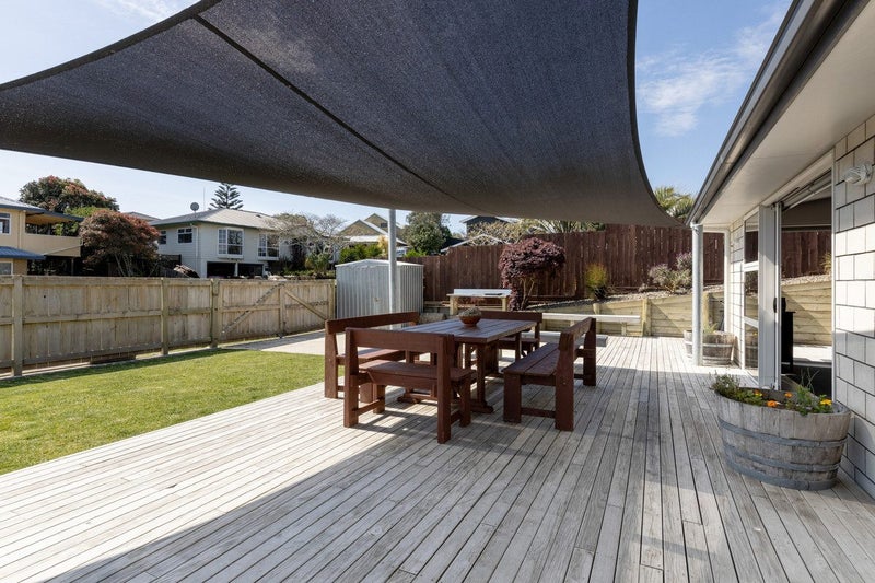 20 Fishermans Drive, Coastlands, Whakatane - Carousel 2