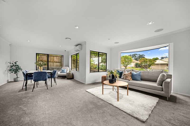 79 Westerham Drive, Dannemora, Auckland - Carousel 2