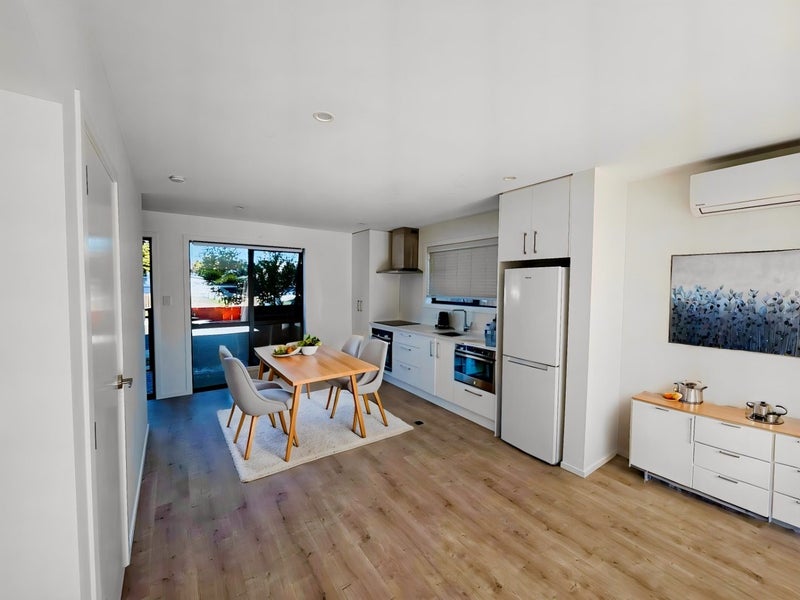 2/12 Enderby Drive, Te Atatu Peninsula, Waitakere City, Auckland - Carousel 2