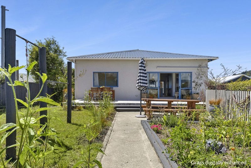 112 Parkers Road, Tahunanui, Nelson - Carousel 1