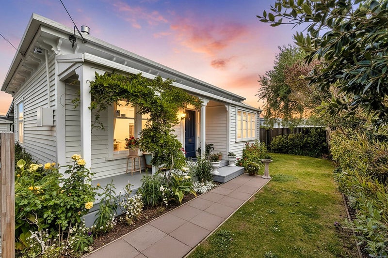 83 Lonsdale Street, New Brighton, Christchurch - Carousel 1