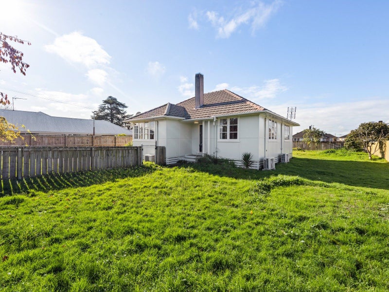 388 Peachgrove Road, Fairfield, Hamilton - Carousel 2