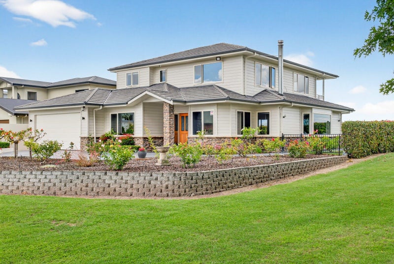 607 Market Street South, Hastings, Hastings - Carousel 1