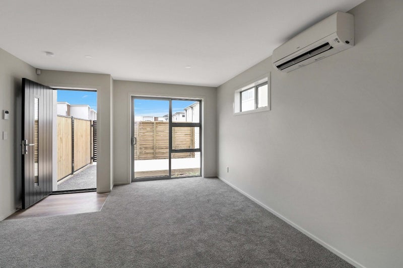 1 Mcgrath Way, Taita, Lower Hutt - Carousel 2