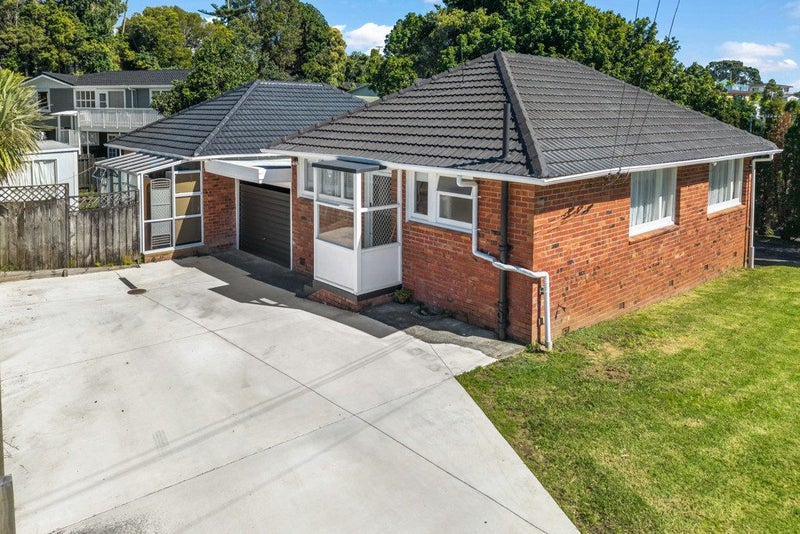 1/12 Domain Road, Panmure, Auckland - Carousel 2