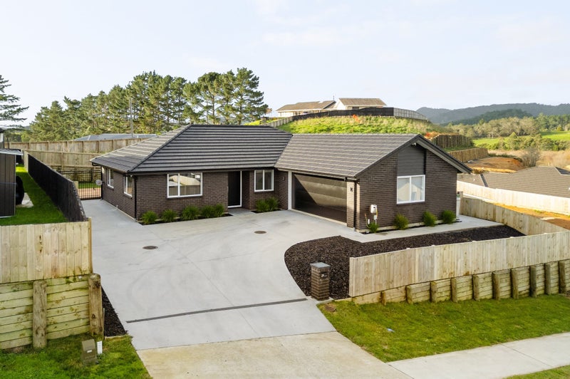 29 Tamihana Avenue, HUNTLY, Huntly - Carousel 1