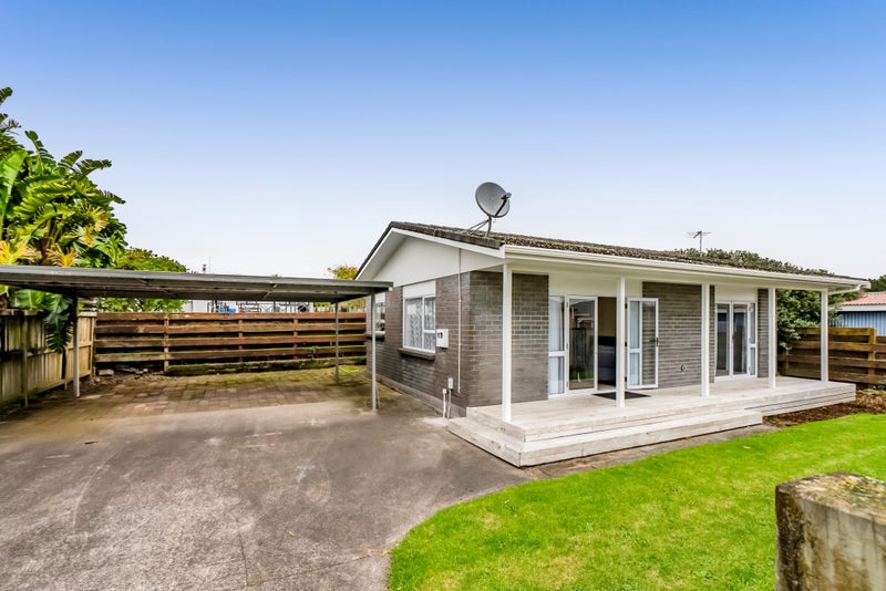 180 Parklands Avenue, Bell Block, New Plymouth - Carousel 2