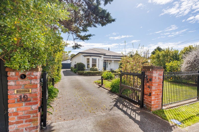 10 Duke Street, Feilding, Feilding - Carousel 32