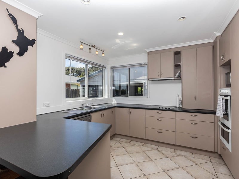 187 Main South Road, Karoro, Greymouth - Carousel 2