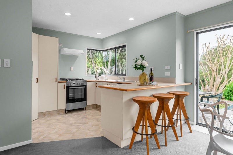 23 Kingsway Crescent, Forest Lake, Hamilton - Carousel 2