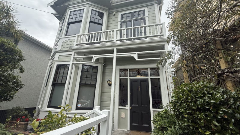 17 Park Street, Thorndon, Wellington - Carousel 1