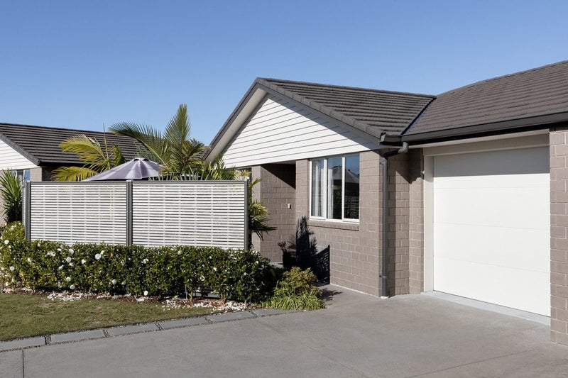 70/4 Greystone Place, Omokoroa - Carousel 1