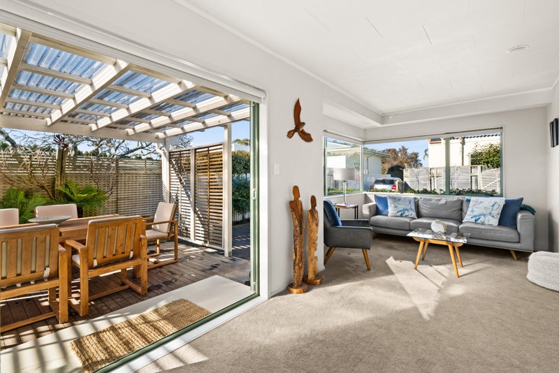 19A Logan Avenue, Marewa, Napier - Carousel 2