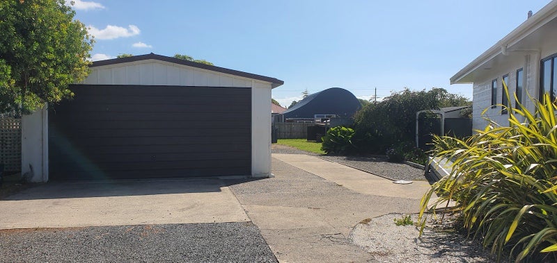 20 Waihou Street, Thames - Carousel 20
