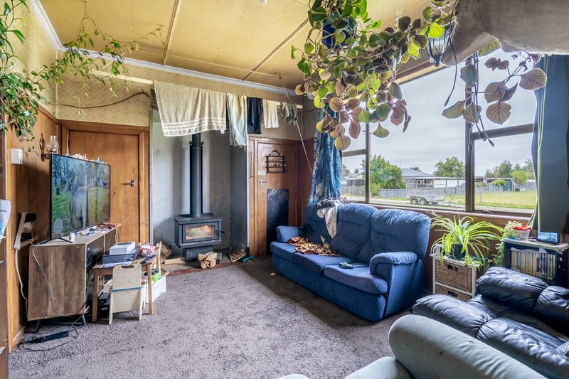 1 Oakland Street, Mataura, Mataura - Carousel 2