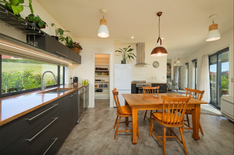 15 Clemett Court, Kaikoura Flat, Kaikōura - Carousel 2