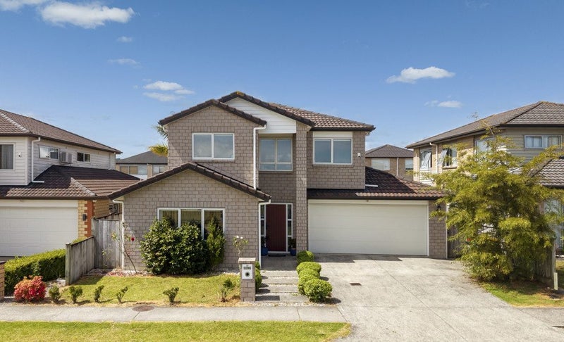 50 Helianthus Avenue, Flat Bush, Auckland - Carousel 1