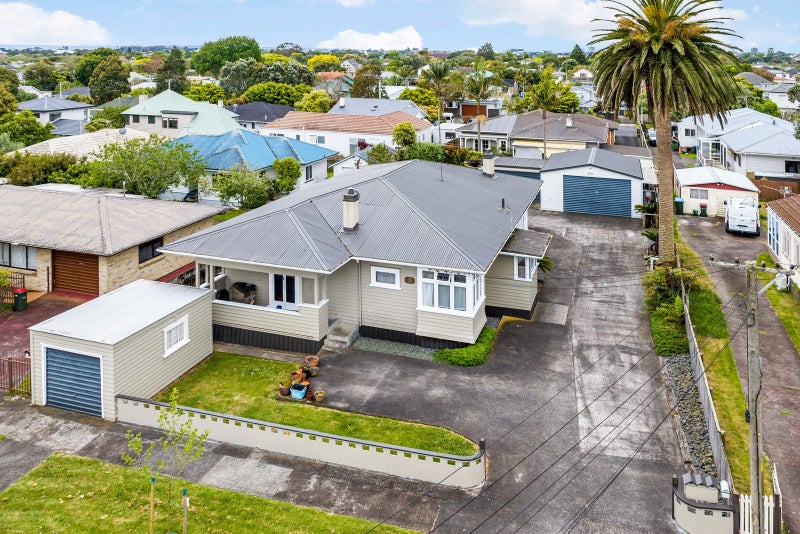 5 Hazel Avenue, Mount Roskill, Auckland - Carousel 2