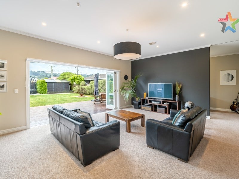 7 Queen Street, Petone, Lower Hutt - Carousel 2