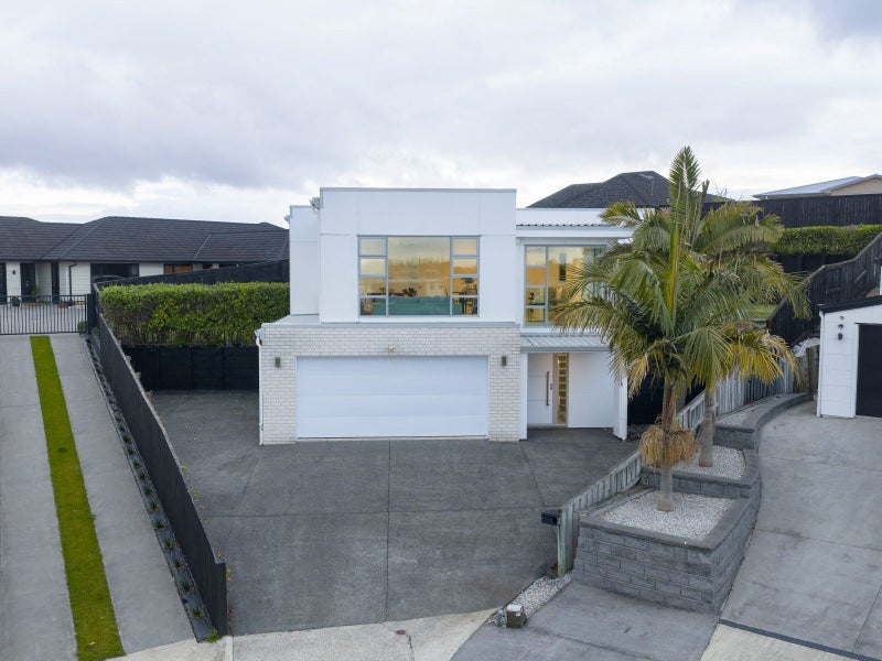 11 Highview Court, Flagstaff, Hamilton - Carousel 1