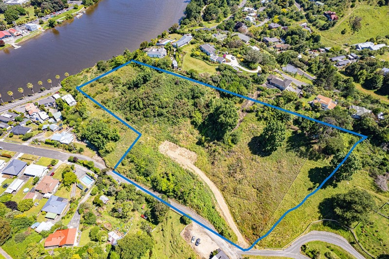 7A Purua Street, Durie Hill, Whanganui - Carousel 1