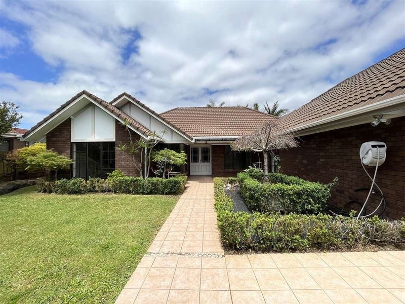 6 Monet Grove, West Harbour, Waitakere City, Auckland - Carousel 1