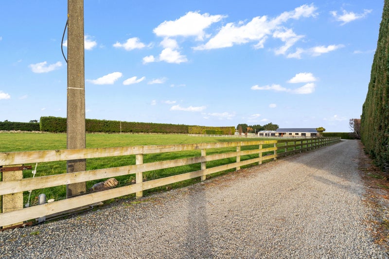 295 Bay Road, West Plains - Carousel 35