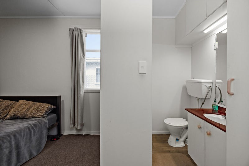 1/230 Kennedy Road, Onekawa, Napier - Carousel 15