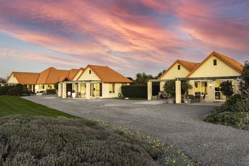 34 Beach Road, Haumoana - Carousel 1