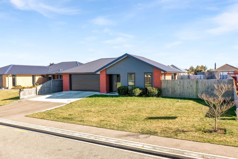 31 Geoff Geering Drive, Netherby, Ashburton - Carousel 1