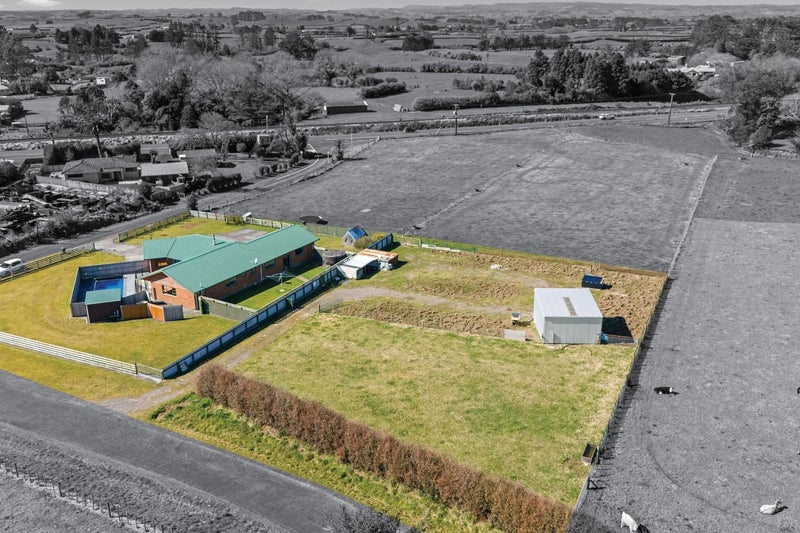 9 Lombard Street, Midhirst, Stratford - Carousel 2