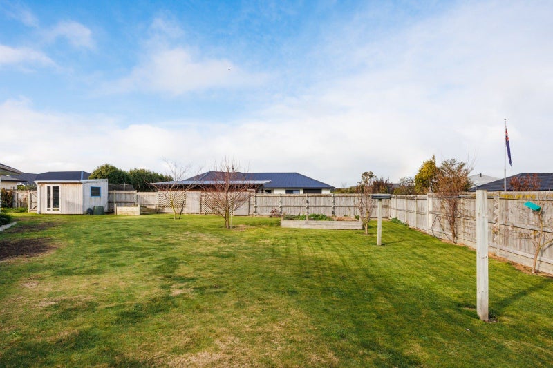 13 Roots Street East, Feilding - Carousel 18
