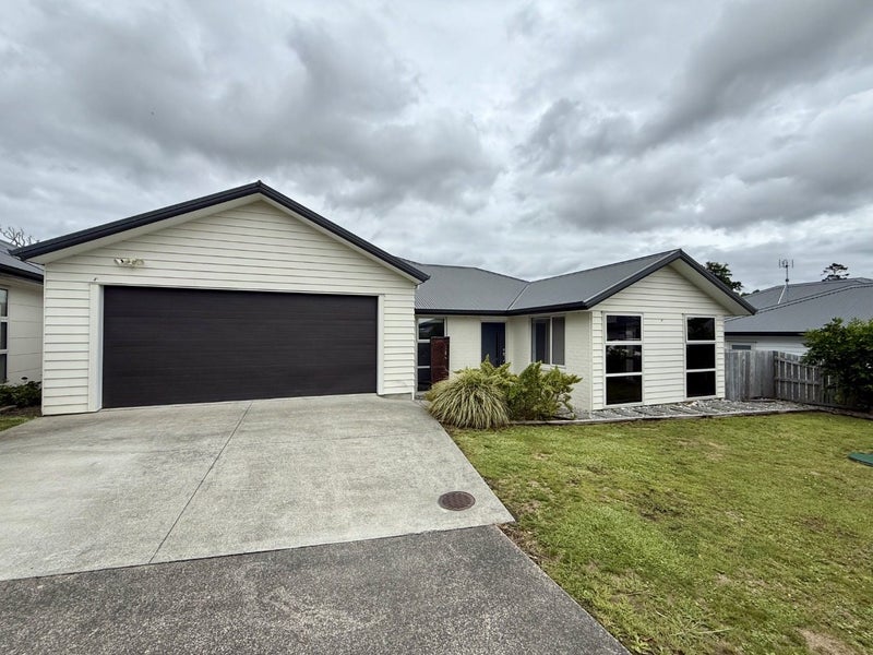 4 Lancewood Lane, Helensville - Carousel 1