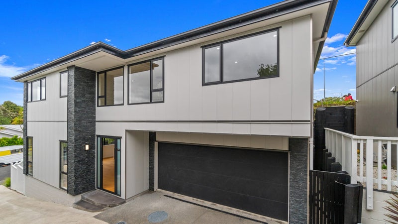 27A Larchwood Avenue, Westmere, Auckland - Carousel 1
