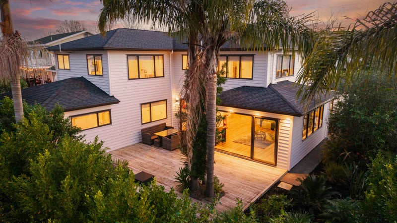 46 Marina View Drive, West Harbour, Auckland - Carousel 1