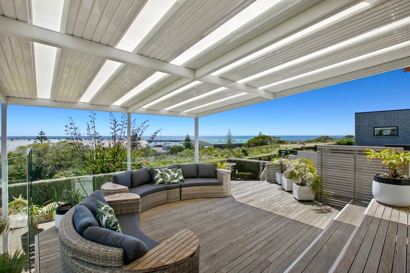 46 Whiteley Street, Moturoa, New Plymouth - Carousel 2
