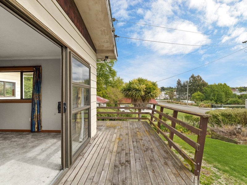 24 Kirkwall Street, Palmerston - Carousel 2