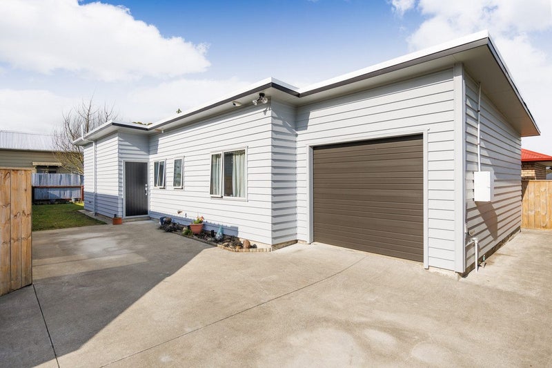 3B Chamberlain Street, Feilding, Feilding - Carousel 1