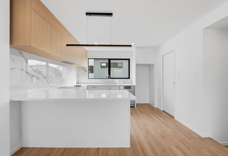 1/201 Sunnynook Road, Wairau Valley, Auckland - Carousel 2