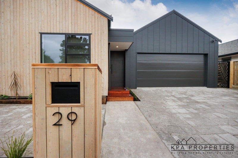 29 Hardie Street, Hokowhitu, Palmerston North - Carousel 1