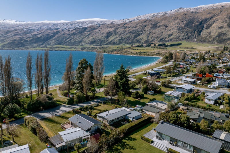 180 Kent Street, Kingston - Carousel 24