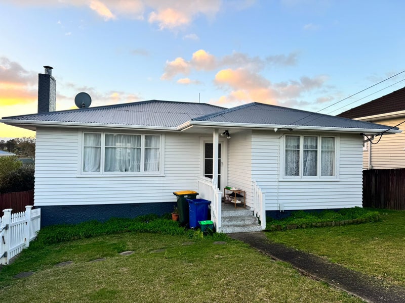 34 Sunnyfield Crescent, Glenfield, Auckland - Carousel 11