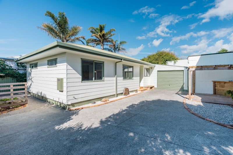 1132B Papamoa Beach Road, Papamoa Beach, Papamoa - Carousel 1