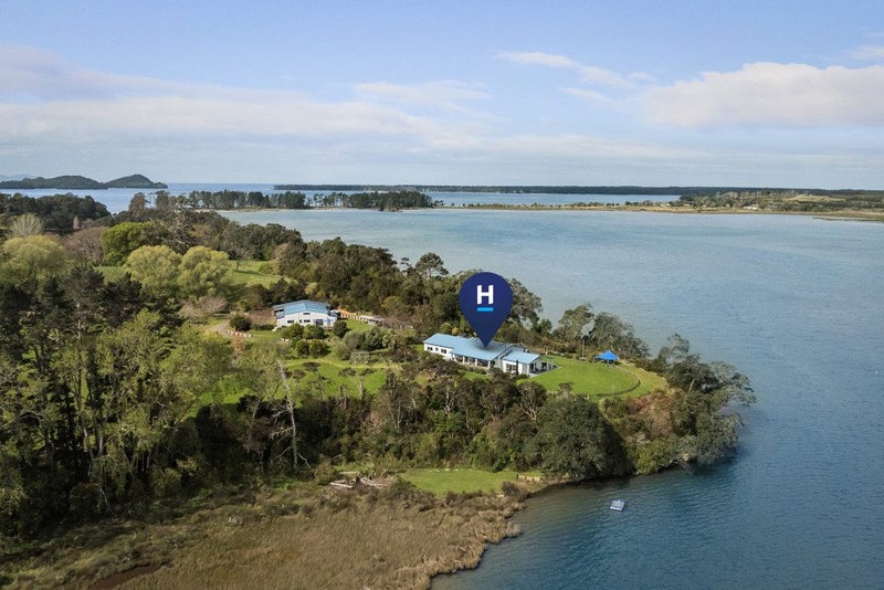 46 Tanners Point Road, Tanners Point, Katikati - Carousel 1