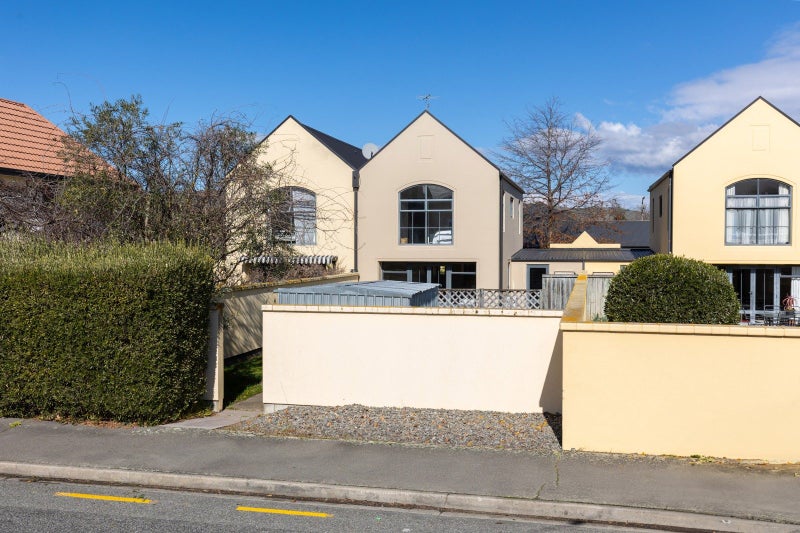 93 Charles Street, Blenheim - Carousel 28